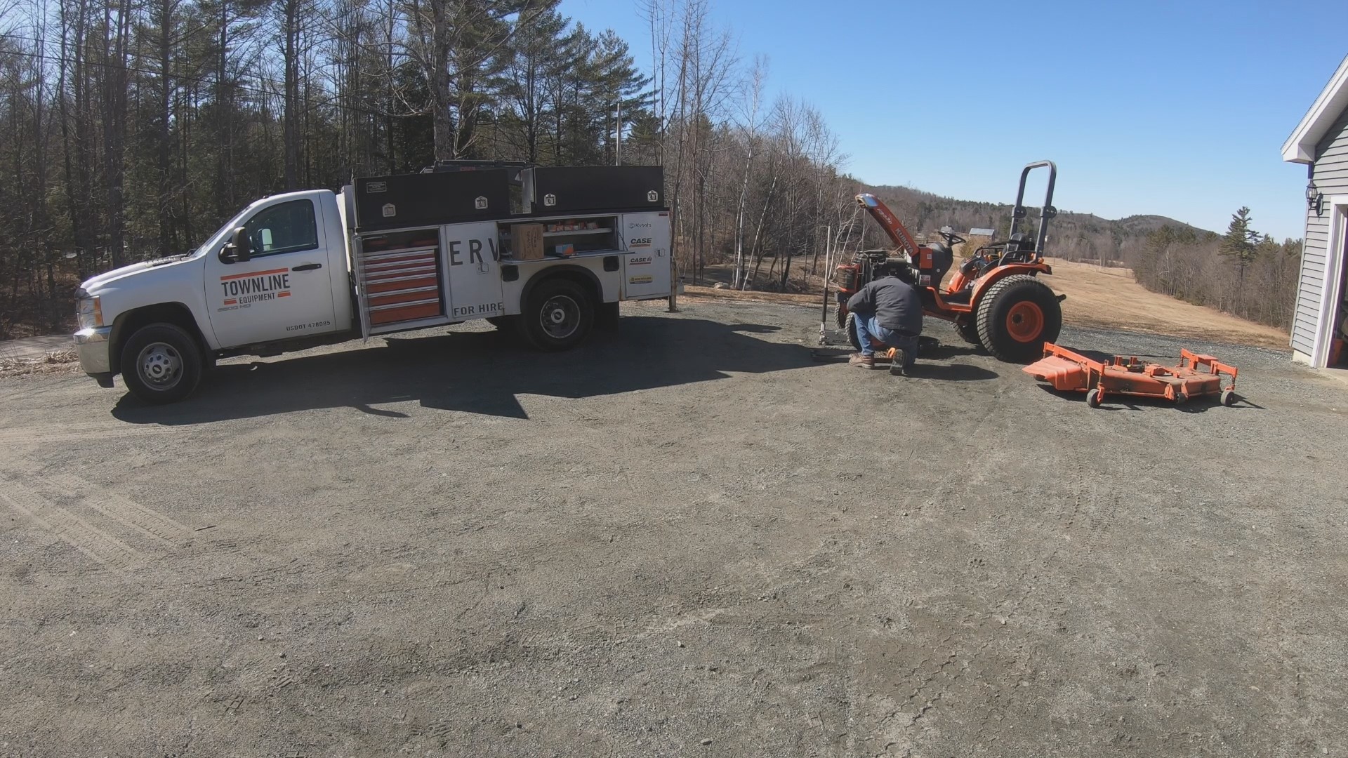 Townline Mobile Onsite Tractor and Construction Equipment Service